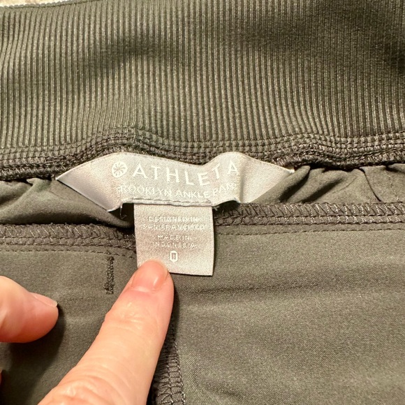 Athleta BROOKLYN MID RISE ANKLE PANT, Olive Green, size 0 - Picture 3 of 7